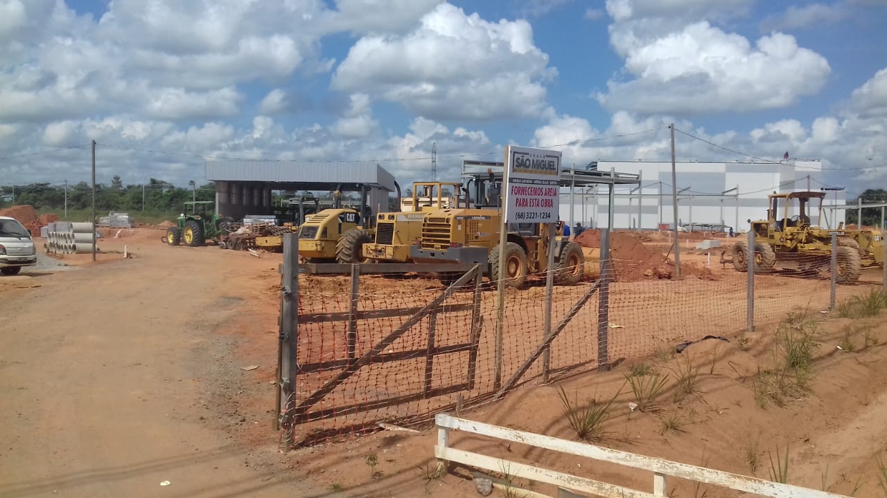 Criminosos invadem obras de hospital, fazem vigia refém e roubam equipamentos no valor de R$25 mil