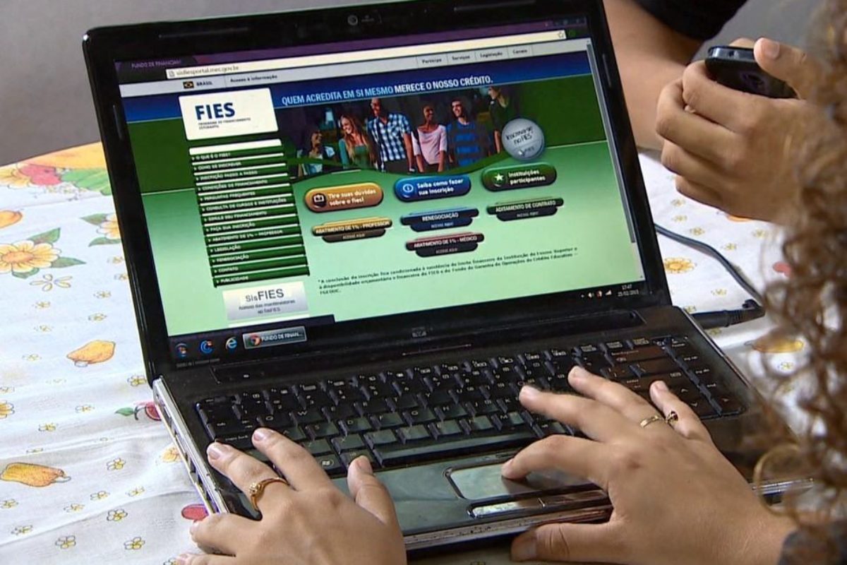 Fies 2018: inscrições foram prorrogadas até a terça-feira