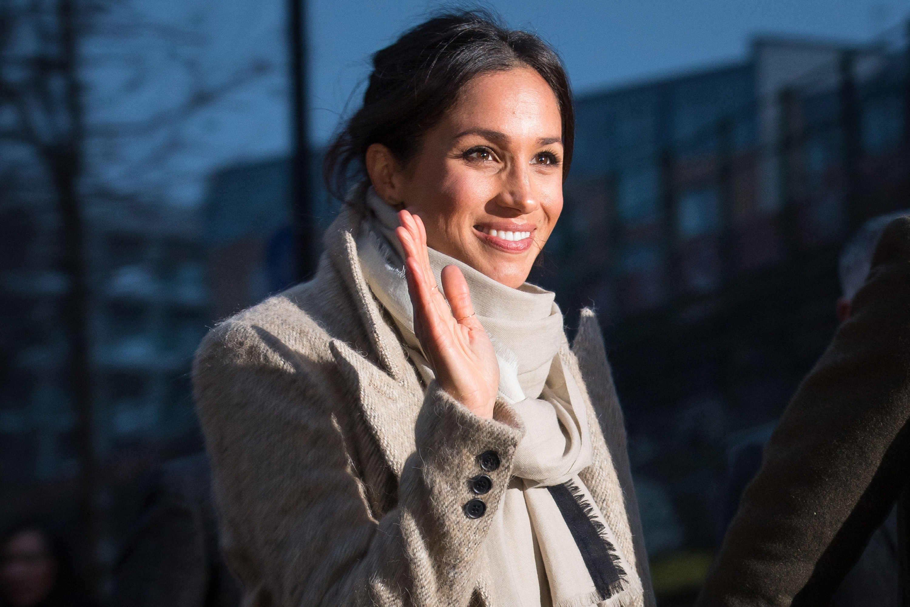 Meghan Markle foi proibida de participar de reunião de crise com a Rainha