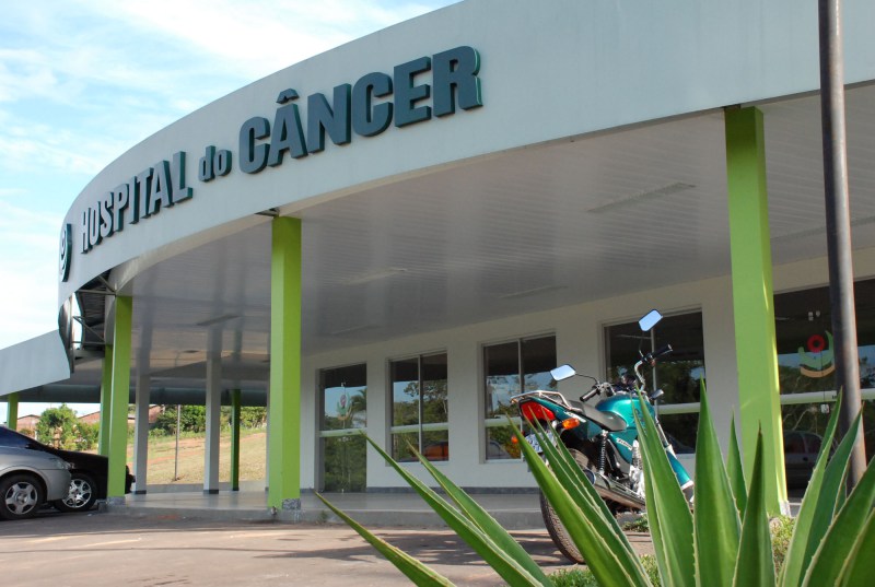 “Hospital do Câncer está uma verdadeira filial do inferno”, diz Eliane Sinhasique