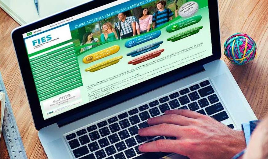 Estudantes têm até quinta-feira para renovar contratos do Fies