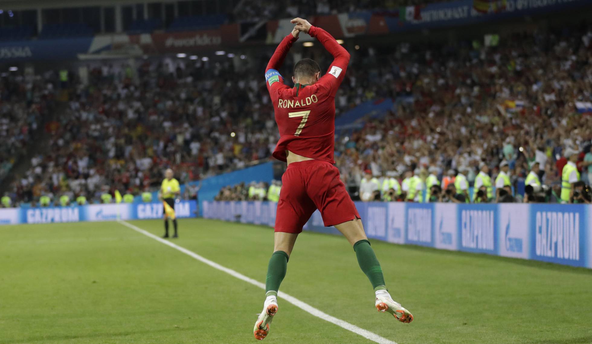 Cristiano Ronaldo marca três vezes e dá empate a Portugal contra Espanha na Copa do Mundo