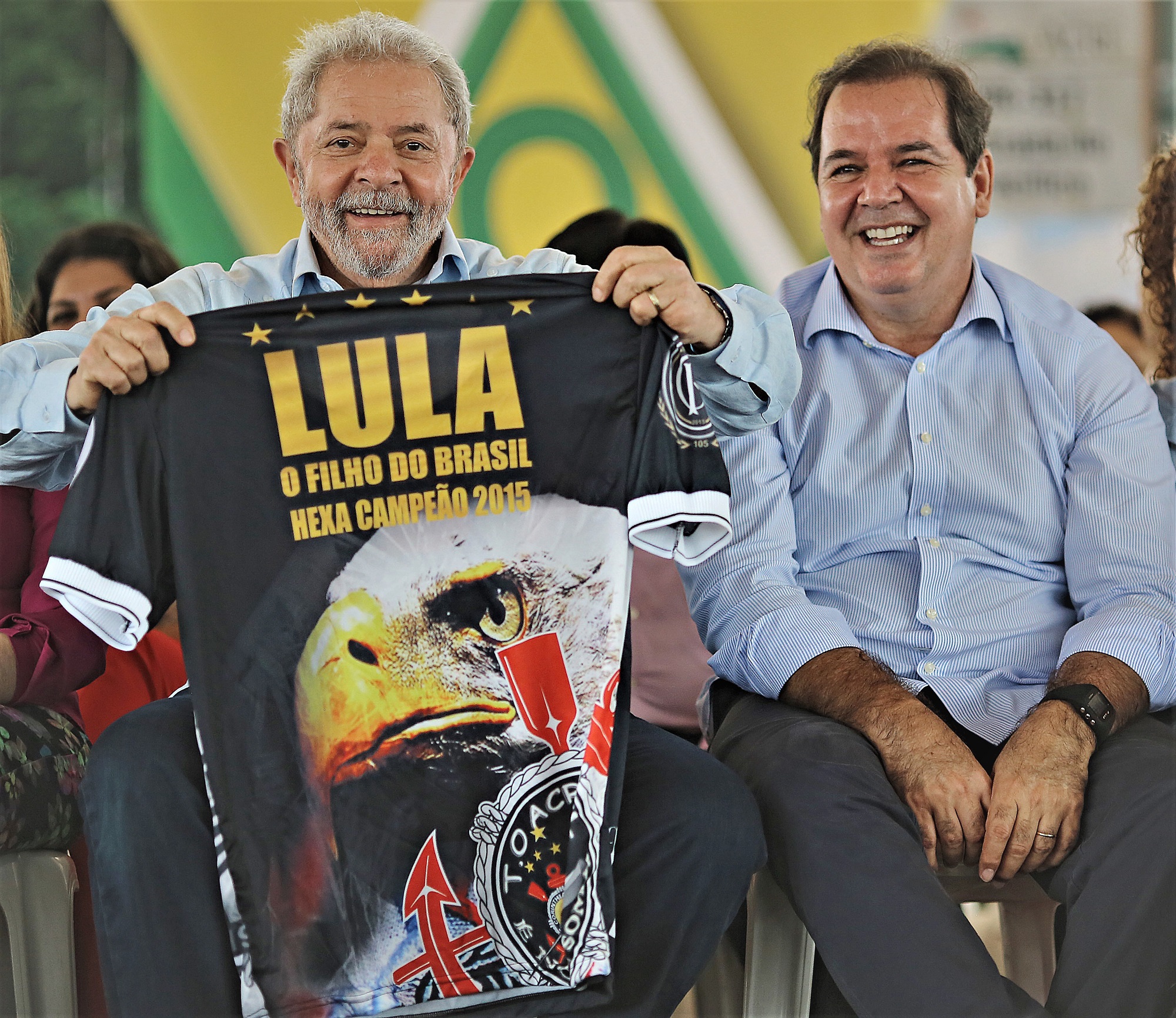 Tião Viana participa de lançamento da pré-candidatura de Lula à Presidência, em Minas Gerais