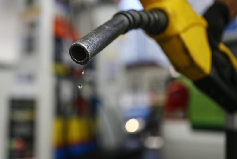 Distribuidoras ajustam pedidos de combustíveis no Acre e sindicato afasta risco de desabastecimento