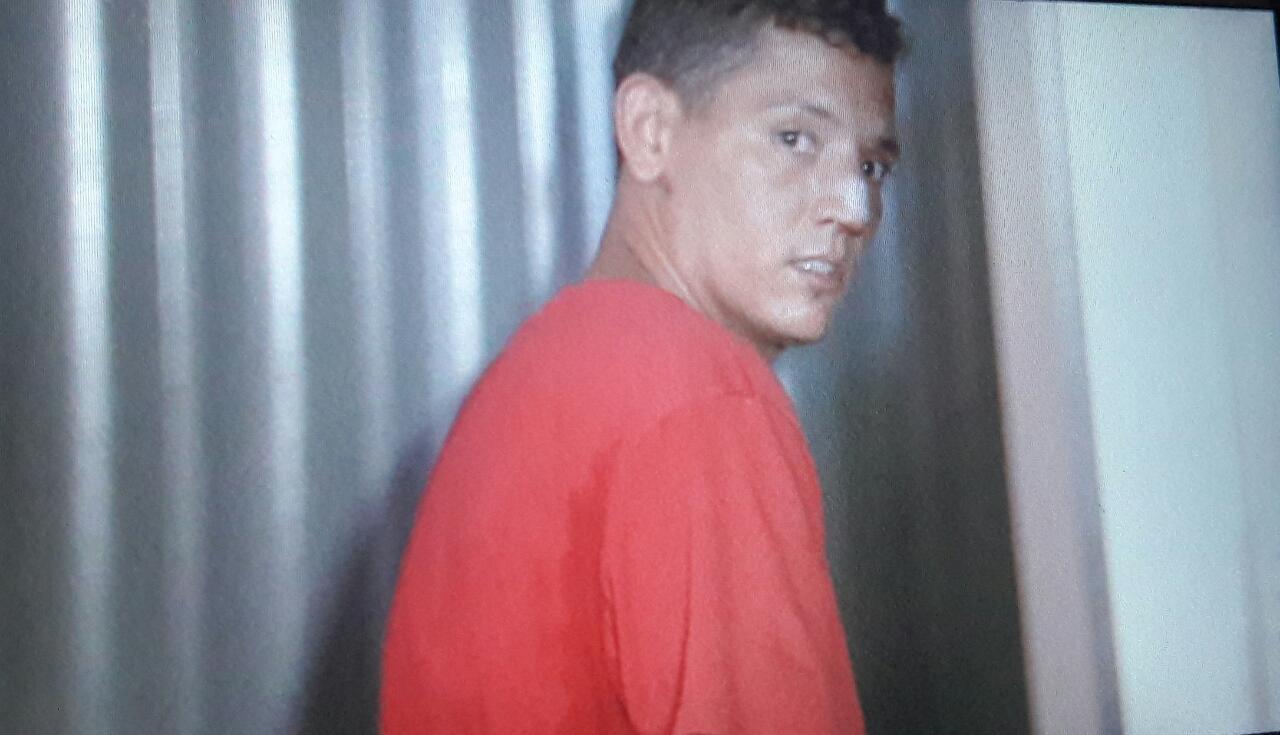 Homem reage, toma arma de bandido e evita assalto em bairro de Rio Branco