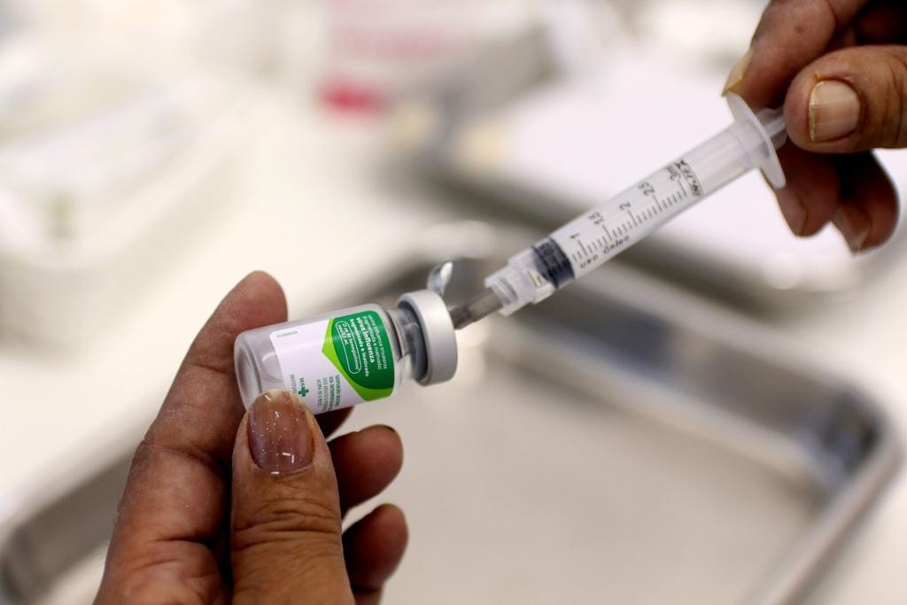 Com 25 mil doses, vacina contra gripe é estendida ao público em geral em Rio Branco