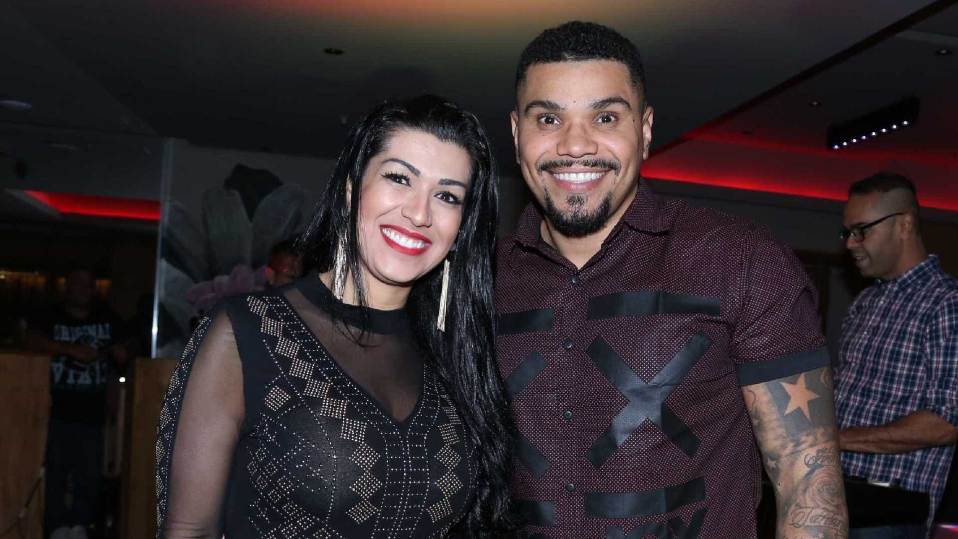 Cantor Naldo é condenado a quatro meses de prisão por agressão e ameaça a Moranguinho