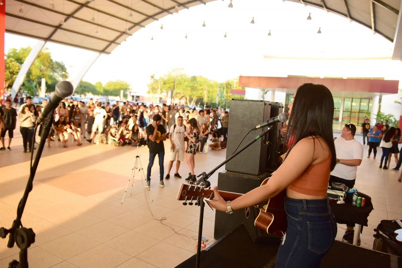 Etapa universitária do Festival Estudantil da canção é sucesso na Federal do Acre