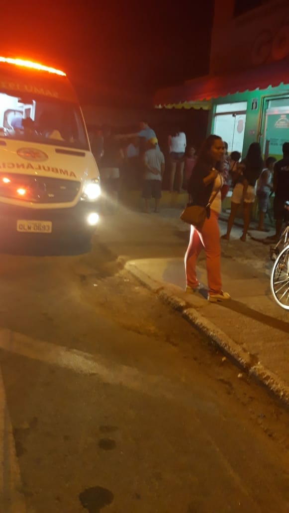 Homem de 25 anos é morto a tiros quando saia de partida de futebol no João Eduardo