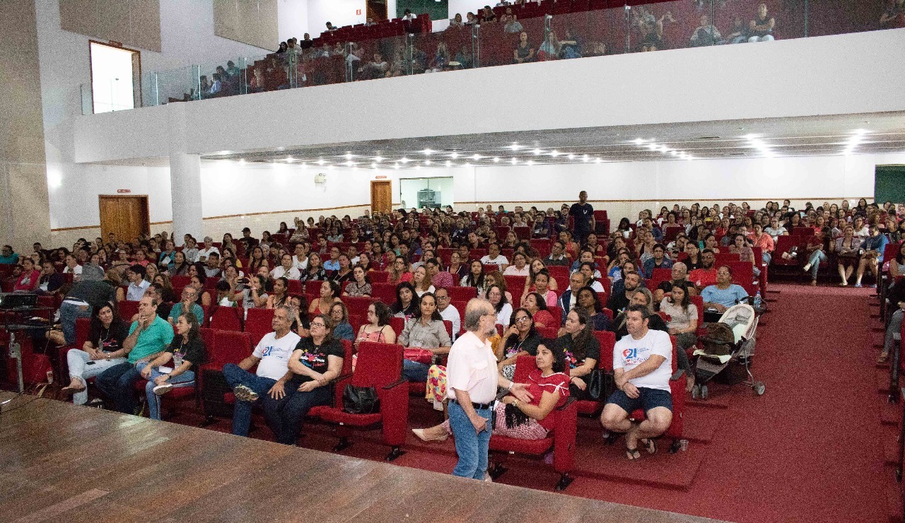 Doutor renomado nacionalmente em síndrome de Down ministra palestra em parceria com Aleac