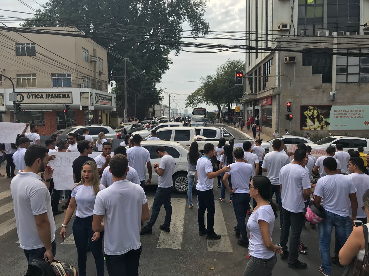 Aprovados no concurso da PM protestam ao som de “Queremos convocação!” em Rio Branco