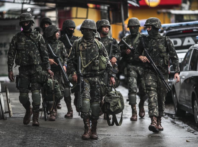 Deputado pede intervenção militar no Acre e denuncia a presença piratas nos rios do estado
