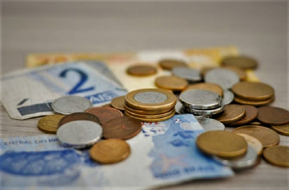 Calote: funcionários demitidos da Emater esperam por salário e indenização desde 2016