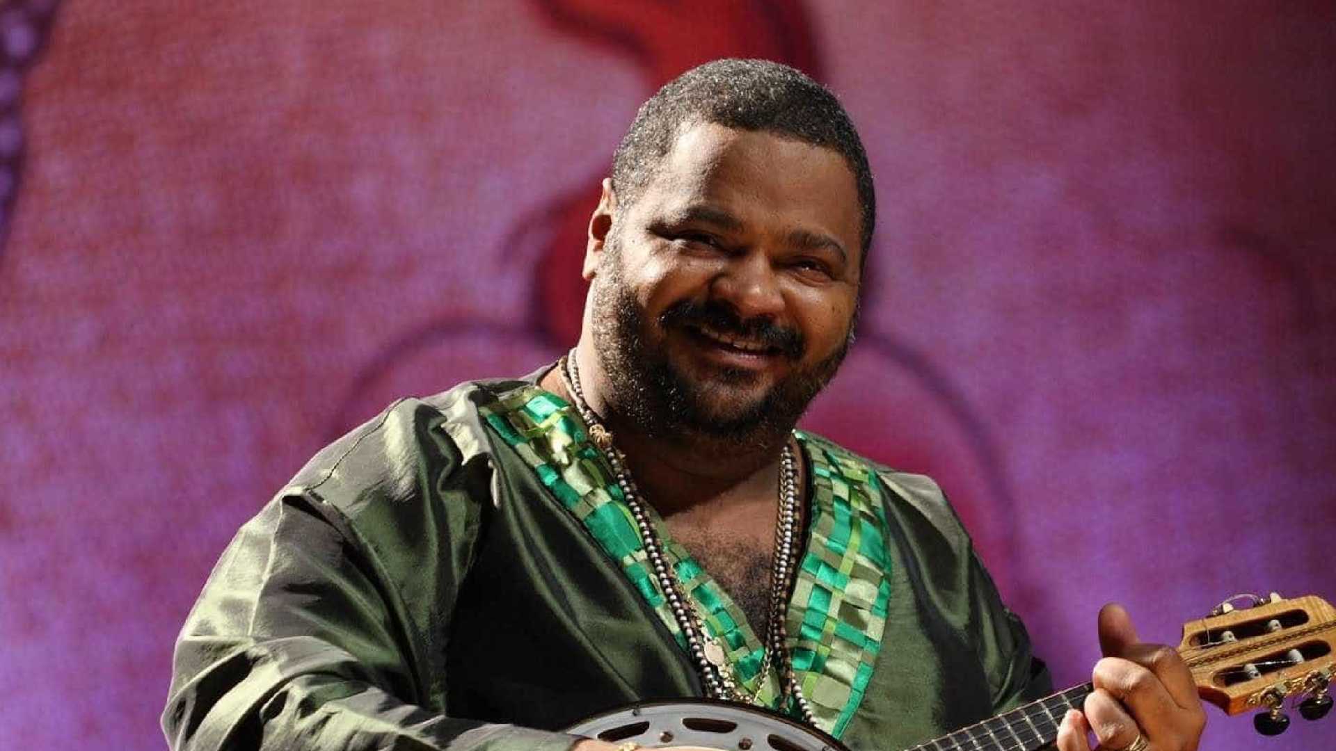 Arlindo Cruz deixa hospital após um ano e três meses internado