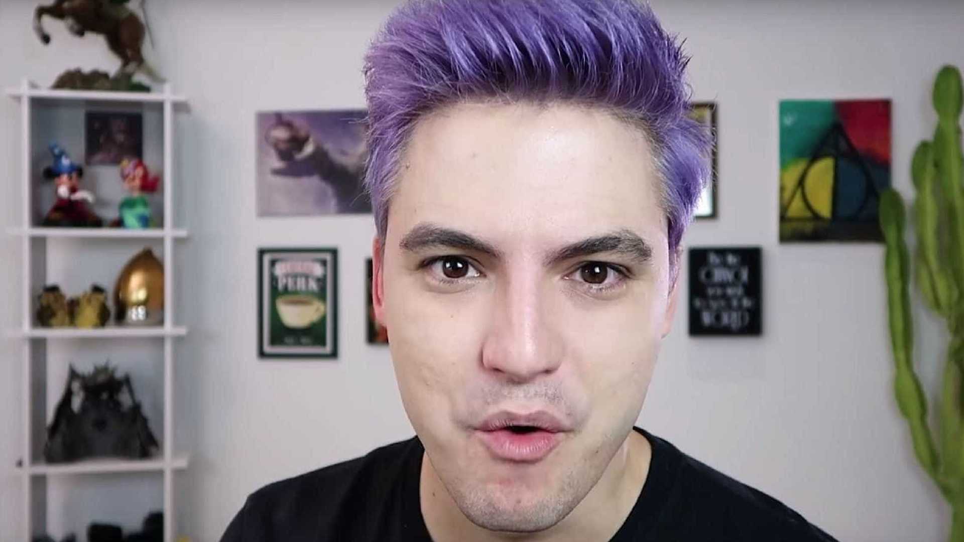 Vídeo íntimo de Felipe Neto vaza na web e youtuber comenta