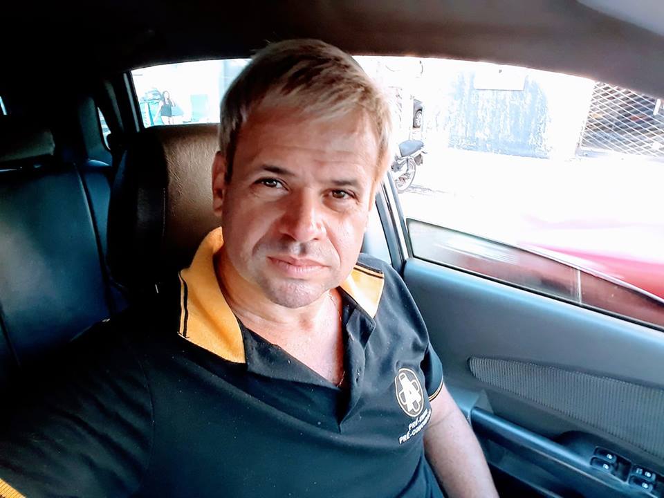 “Cobrinha fútil”, diz professor ao desabafar contra colega que tentou lhe “detonar” para pai de aluno