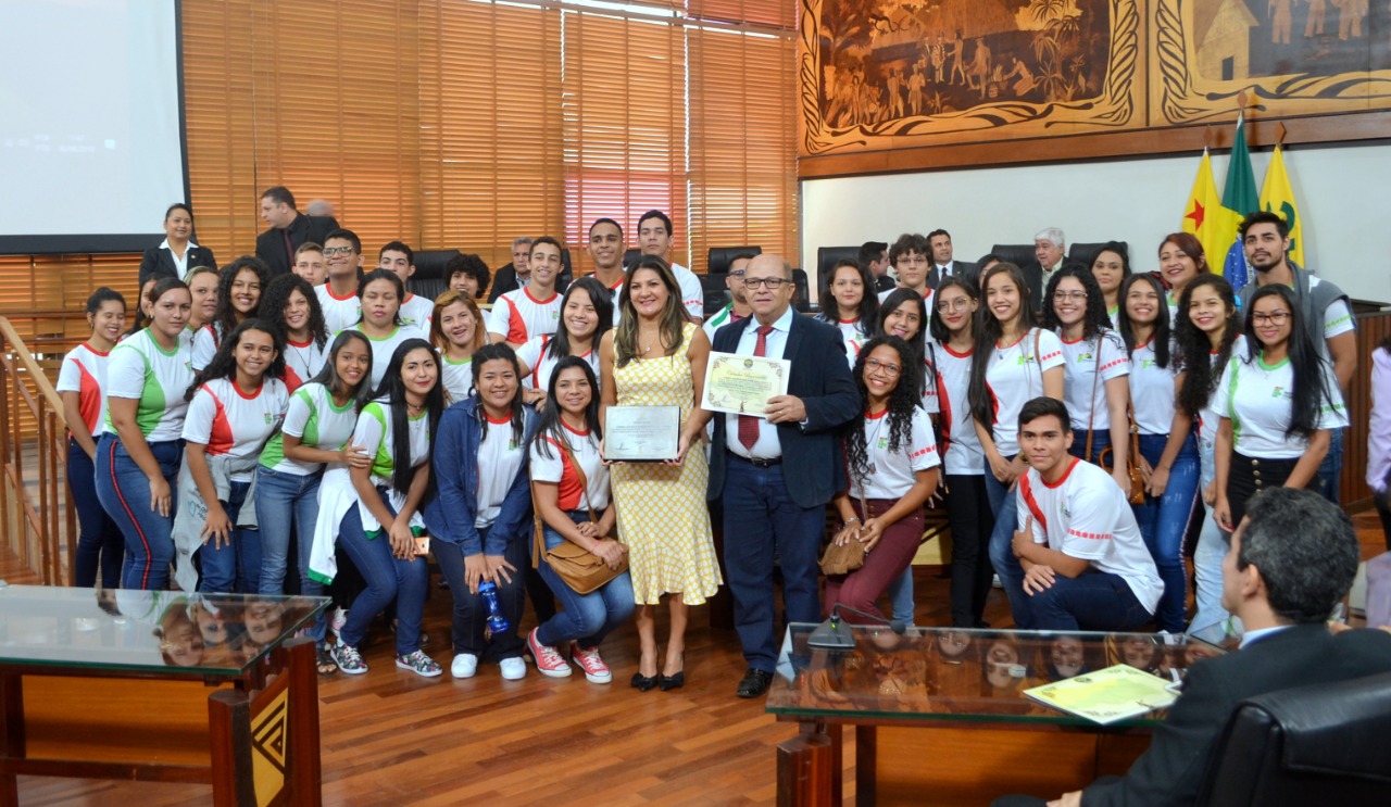 Aleac realiza sessão solene em homenagem aos 10 anos da rede federal de ensino no Acre