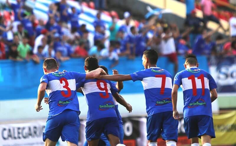 Atlético Acreano é goleado em casa pelo Confiança, mas consegue classificação Atlético Acreano é goleado em casa pelo Confiança, mas consegue classificação
