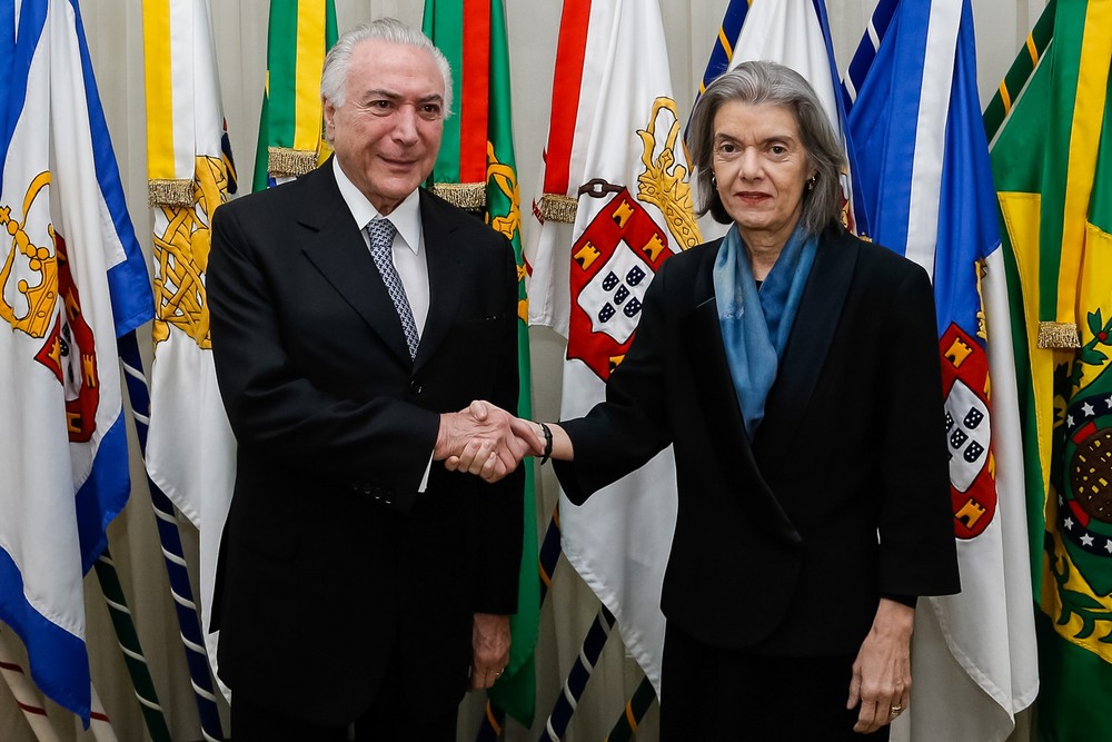Temer viaja e Cármen Lúcia assume a Presidência da República pela 5ª vez