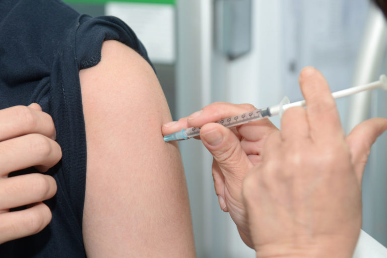 Pouco mais de 29 mil foram vacinados contra a gripe em Rio Branco; veja calendário