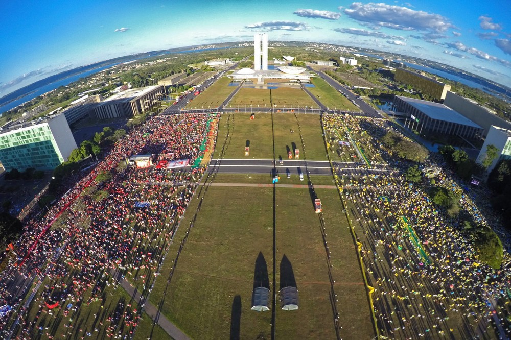Há cura para a polarização política