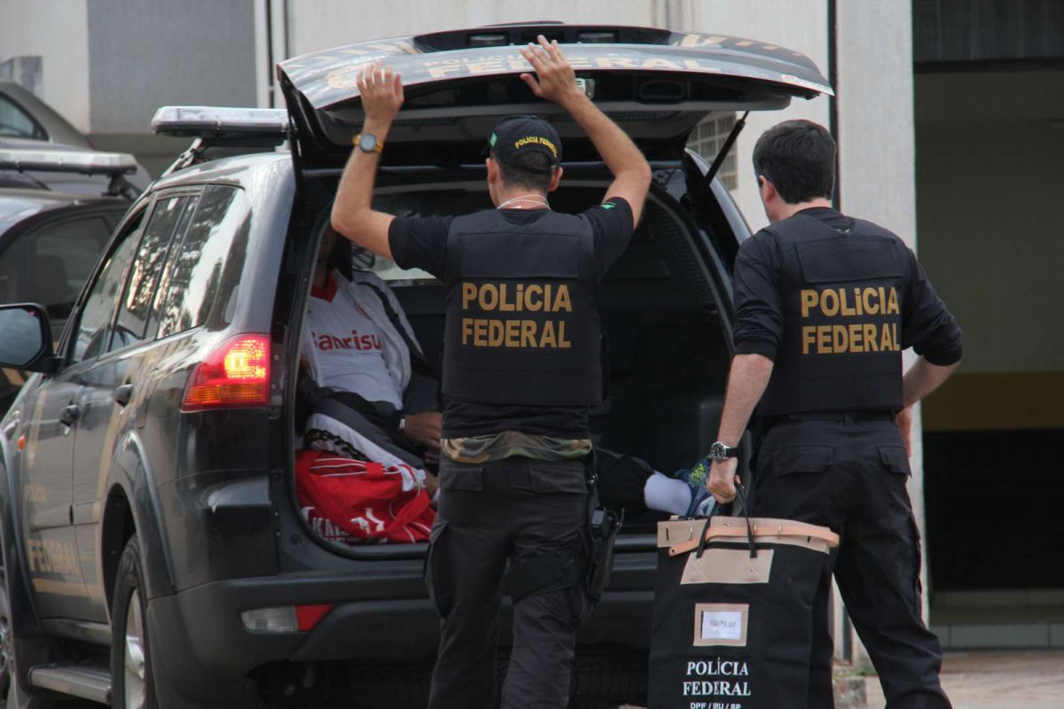 PF no Acre deflagra operação em 12 estados no combate a atuação de facções criminosas