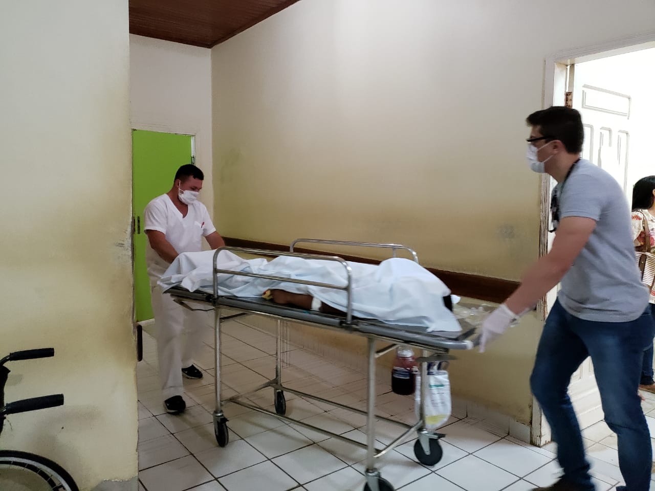 Tiroteio em Sena Madureira neste sábado deixa três menores baleados, um deles em estado grave