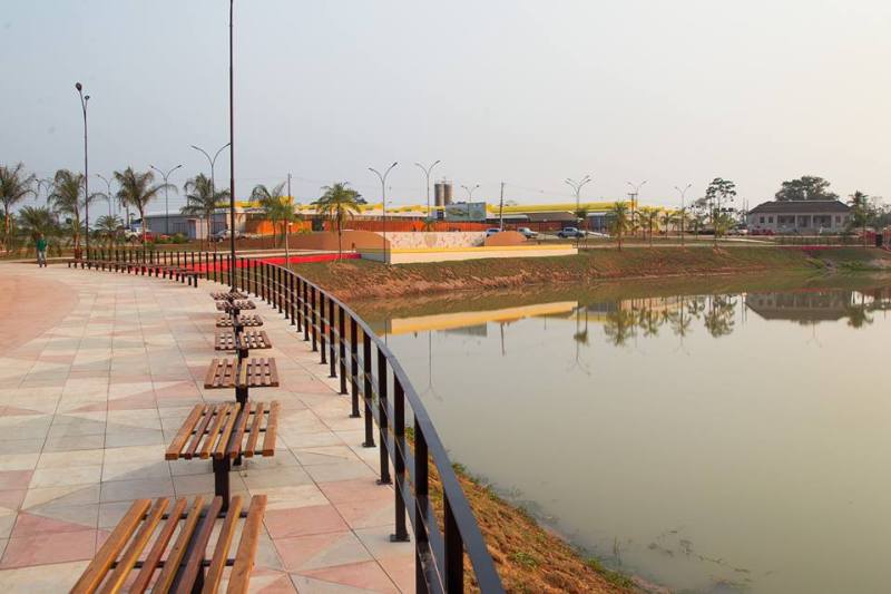 Inaugurado há menos de uma semana, Lago do Amor está sem energia elétrica