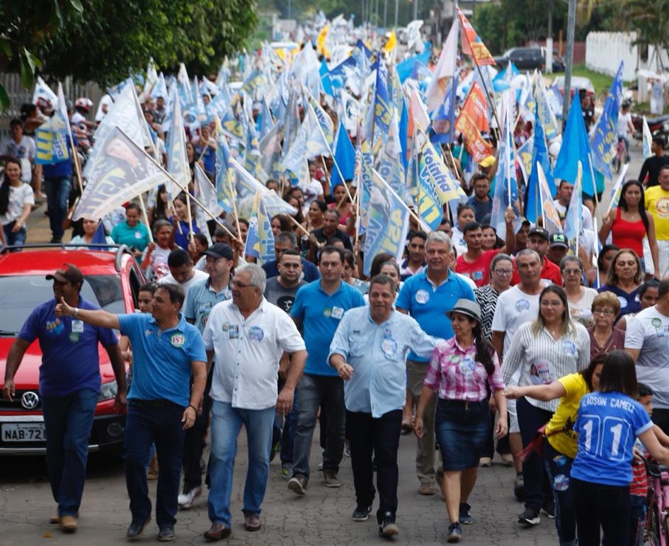 “É hora de mudar para reconstruir o Acre”, diz Major Rocha em Sena Madureira