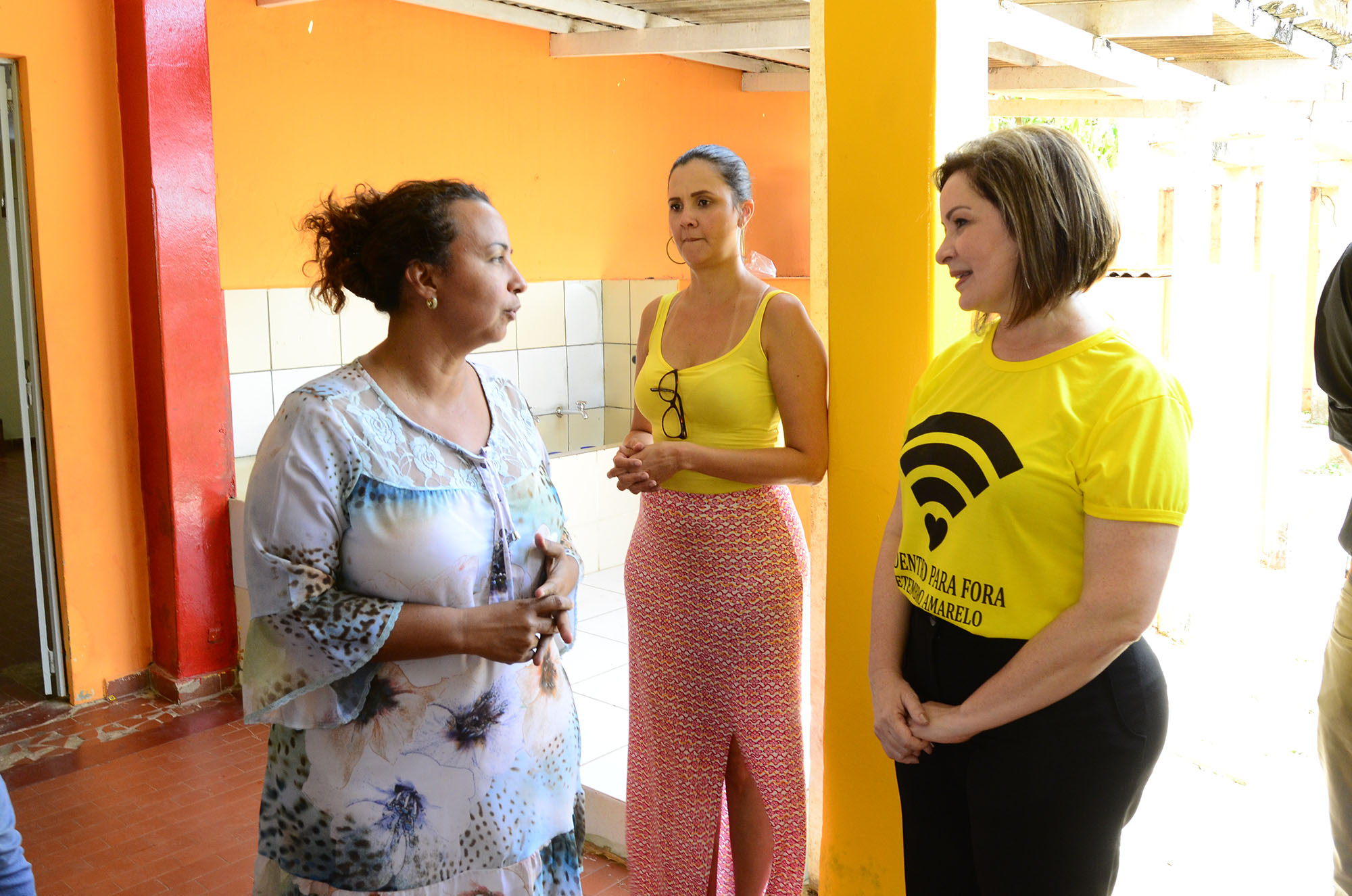 Prefeita Socorro Neri visita complexo de serviços municipais na Cidade Nova