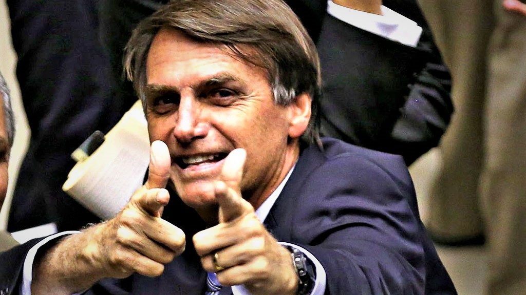 PT pede ao TSE para declarar candidato do PSL, Jair Bolsonaro, inelegível por oito anos