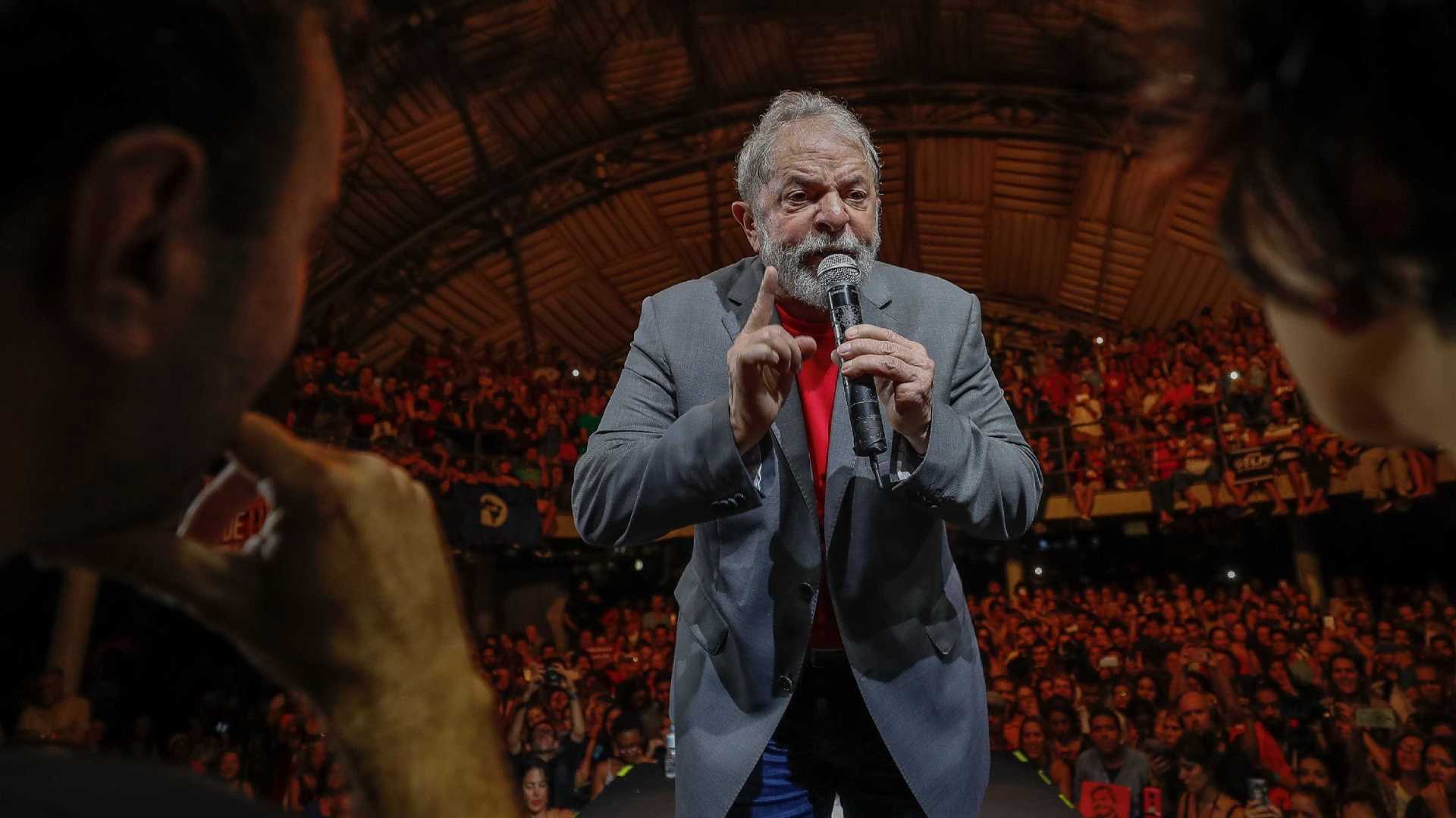 ‘O que temem que eu fale?’, diz Lula sobre proibição de entrevista na prisão