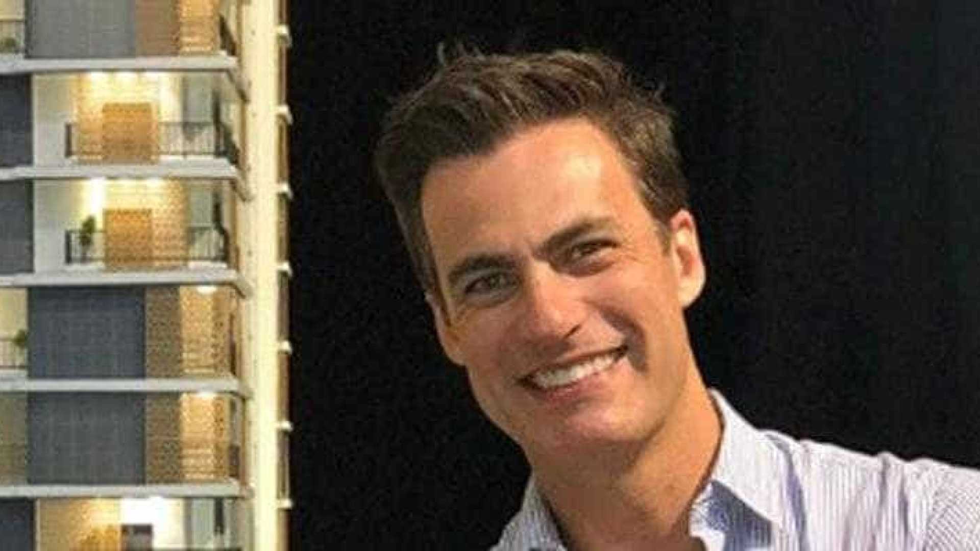 Carlos Casagrande é internado em hospital com edema na glote