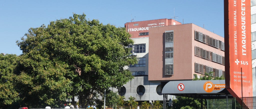 Bebê de 8 meses morre em hospital depois de ser agredido pelo pai, diz polícia