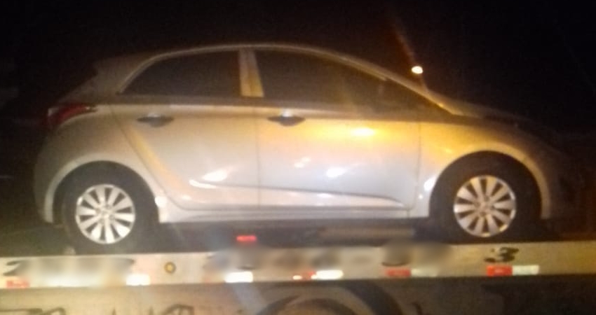 Após denúncia anônima, PM recupera três veículos roubados em Rio Branco