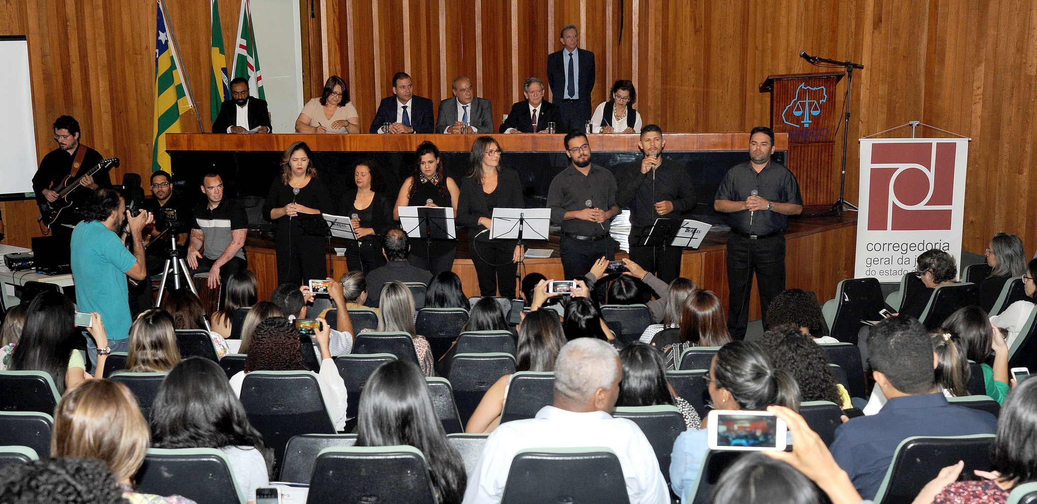 Pedagoga acreana participa do 1º Encontro Nacional de Pedagogia Jurídica do País