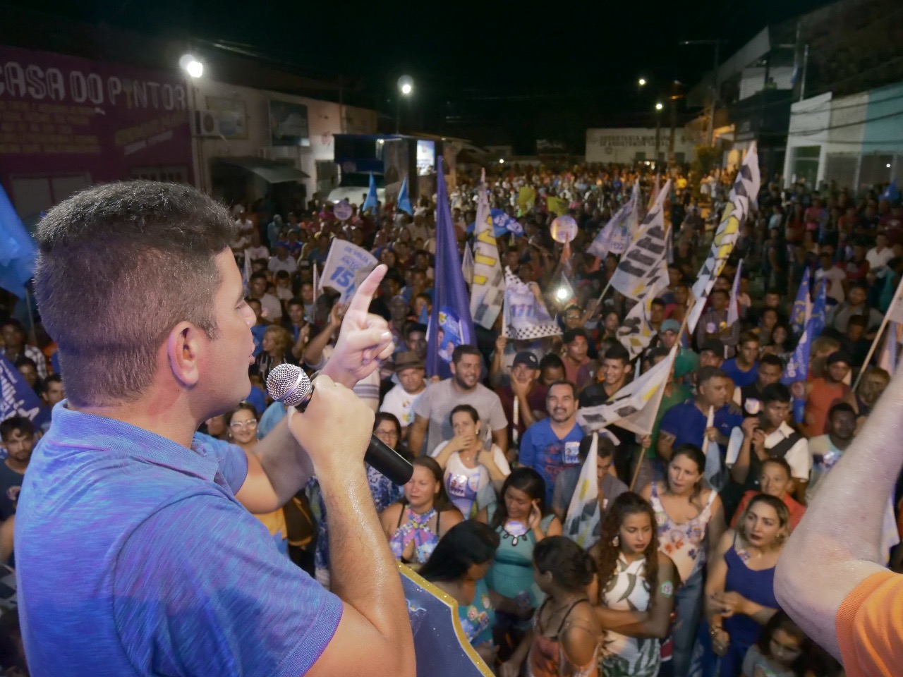 Em Feijó e Tarauacá, Gladson fala em novo tempo e mudança para os acreanos
