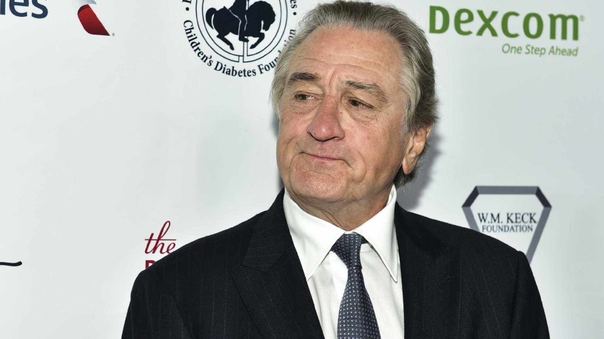 Polícia investiga pacote-bomba enviado ao ator Robert De Niro nos EUA