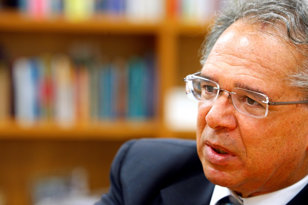 Opinião: “A carga tributária brasileira e seu bolso”