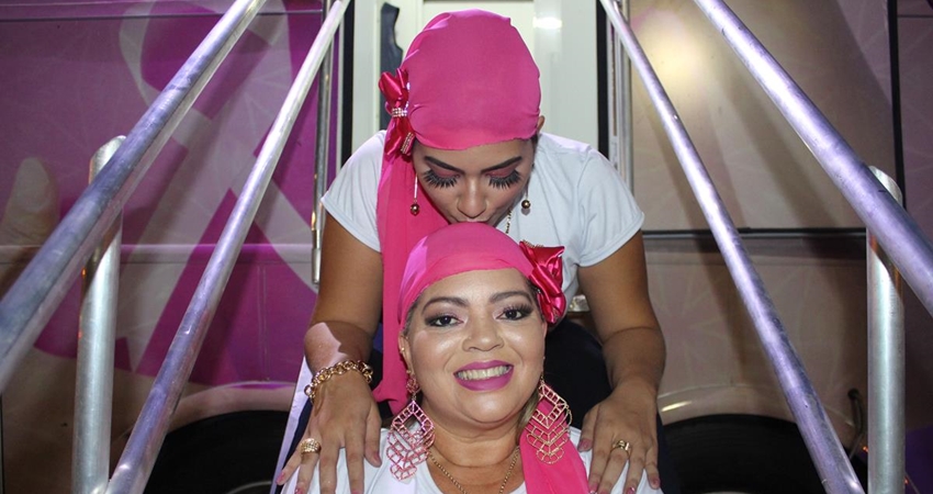 Acreana se recupera de câncer após médica dizer que perderia mama, unhas e cabelo