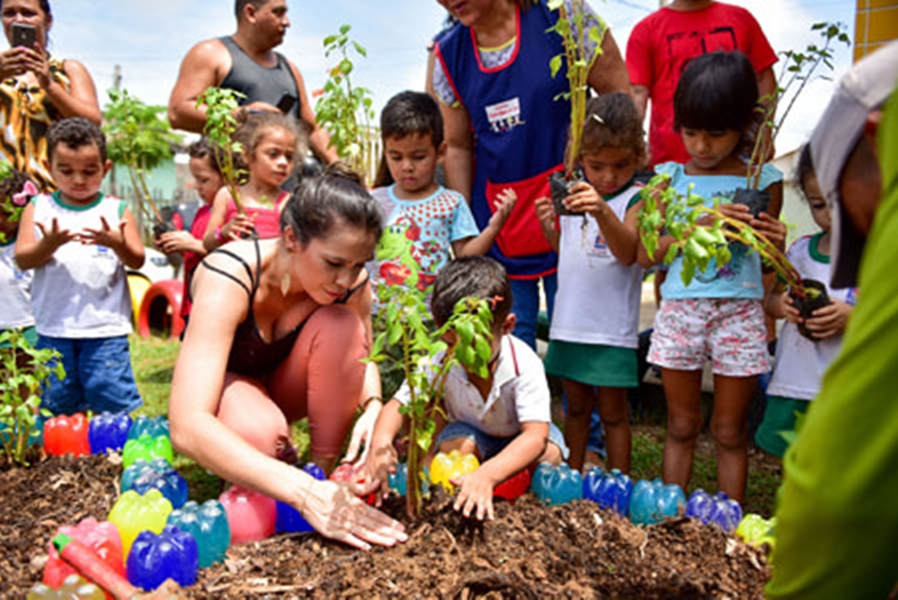 Prefeitura inicia nova fase do “Projeto Plantando com os Curumins e Horta”