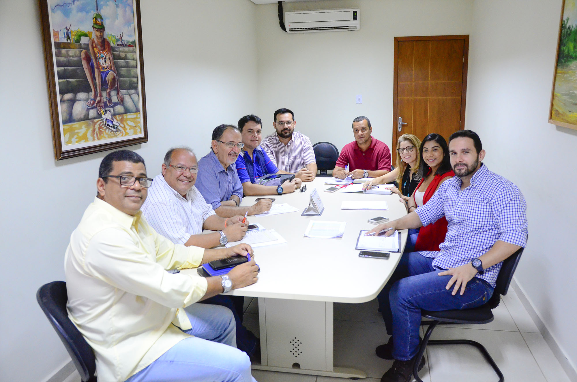 Prefeitura planeja campanha de conscientização para limpeza e cercamento de terrenos baldios