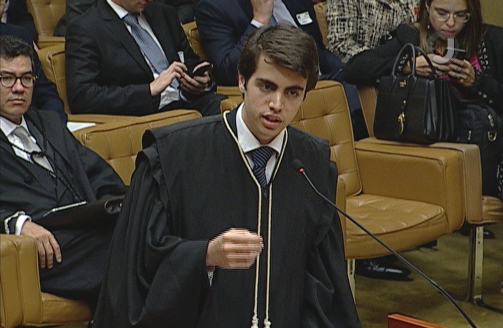 Aos 18 anos, advogado de Brasília é mais jovem do país a defender caso na tribuna do STF