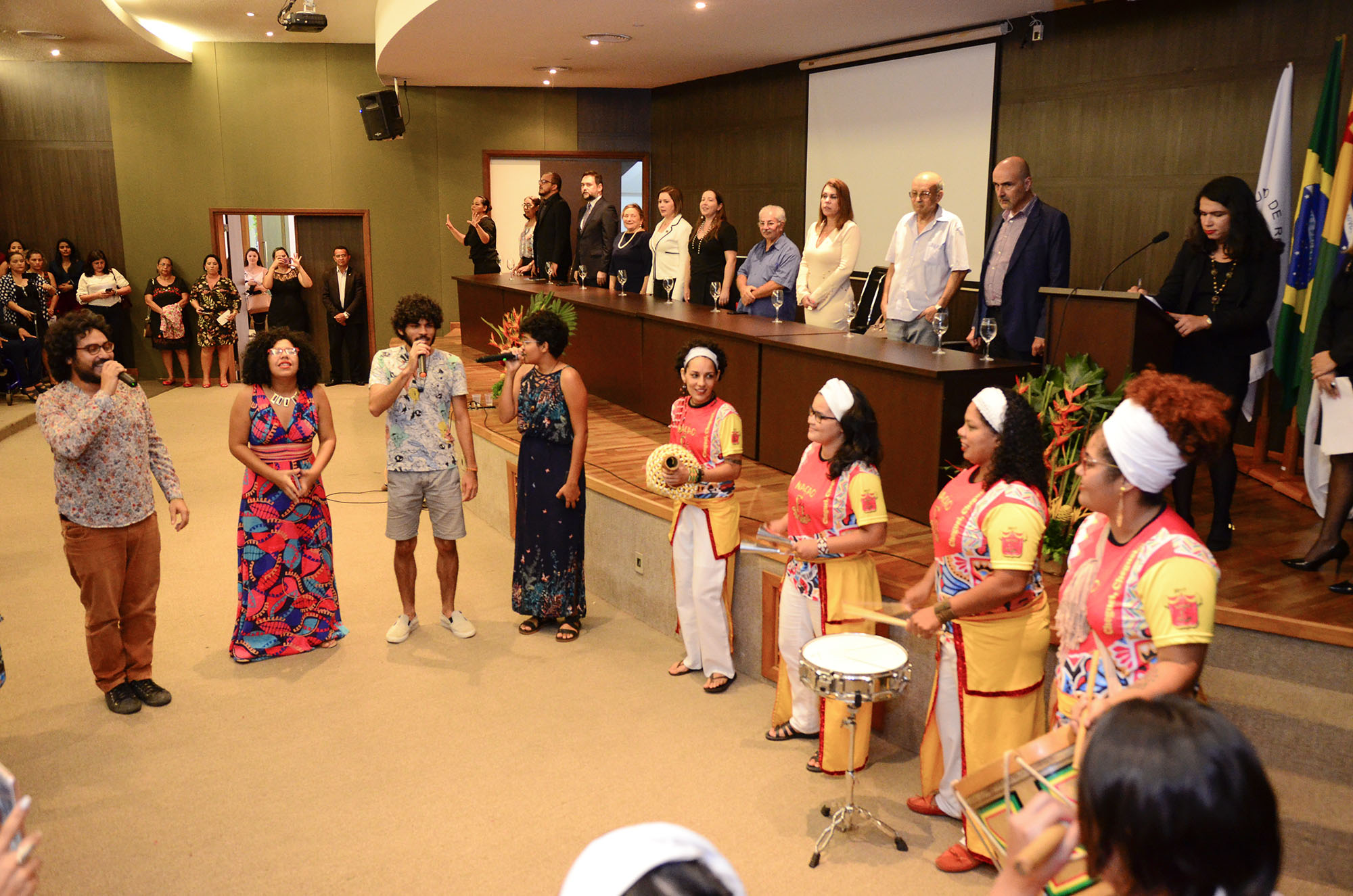 Evento em alusão ao aniversário da Declaração Universal Dos Direitos Humanos atraiu grande público