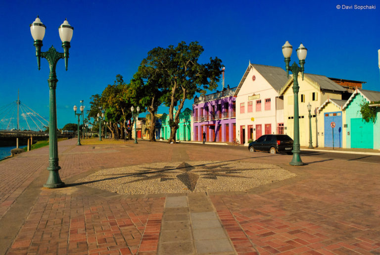 Sábado é dia de Cinema na Beira do Rio, no calçadão da Gameleira; veja programação