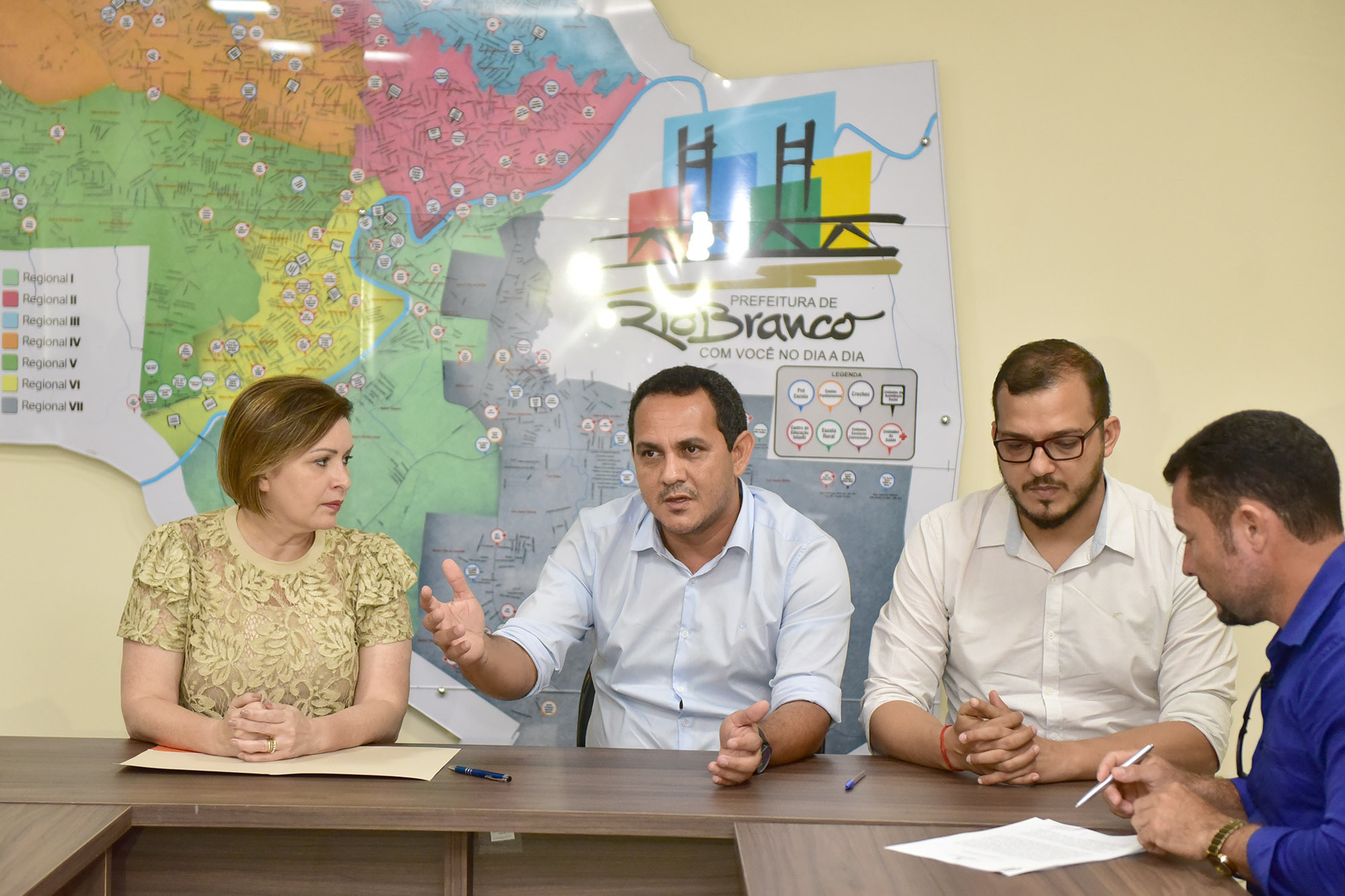 Prefeituras de Rio Branco e Boca do Acre assinam Acordo de Cooperação de Transporte de Passageiros
