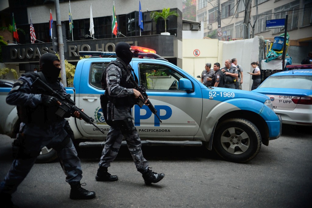 Opinião: “Guerra à polícia”