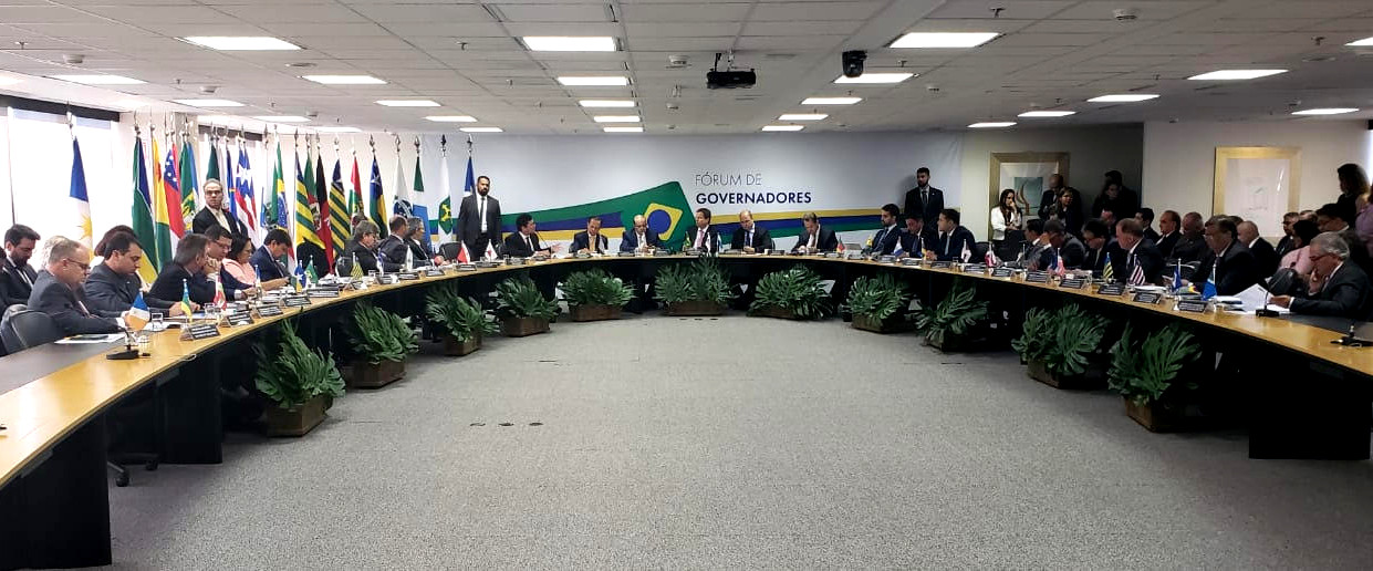 Gladson participa de debate sobre segurança pública durante Fórum dos Governadores