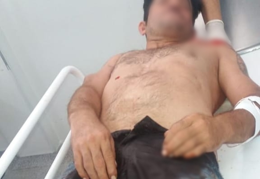 Flanelinha é atingido com facada próximo ao coração após discussão durante bebedeira