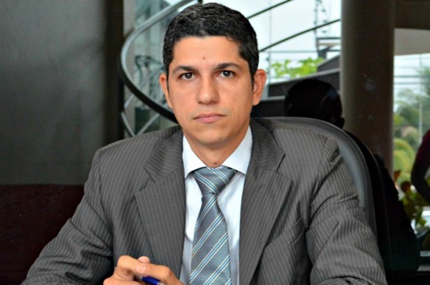 Deputado Calegário volta a falar sobre pagamentos atrasados de fornecedores